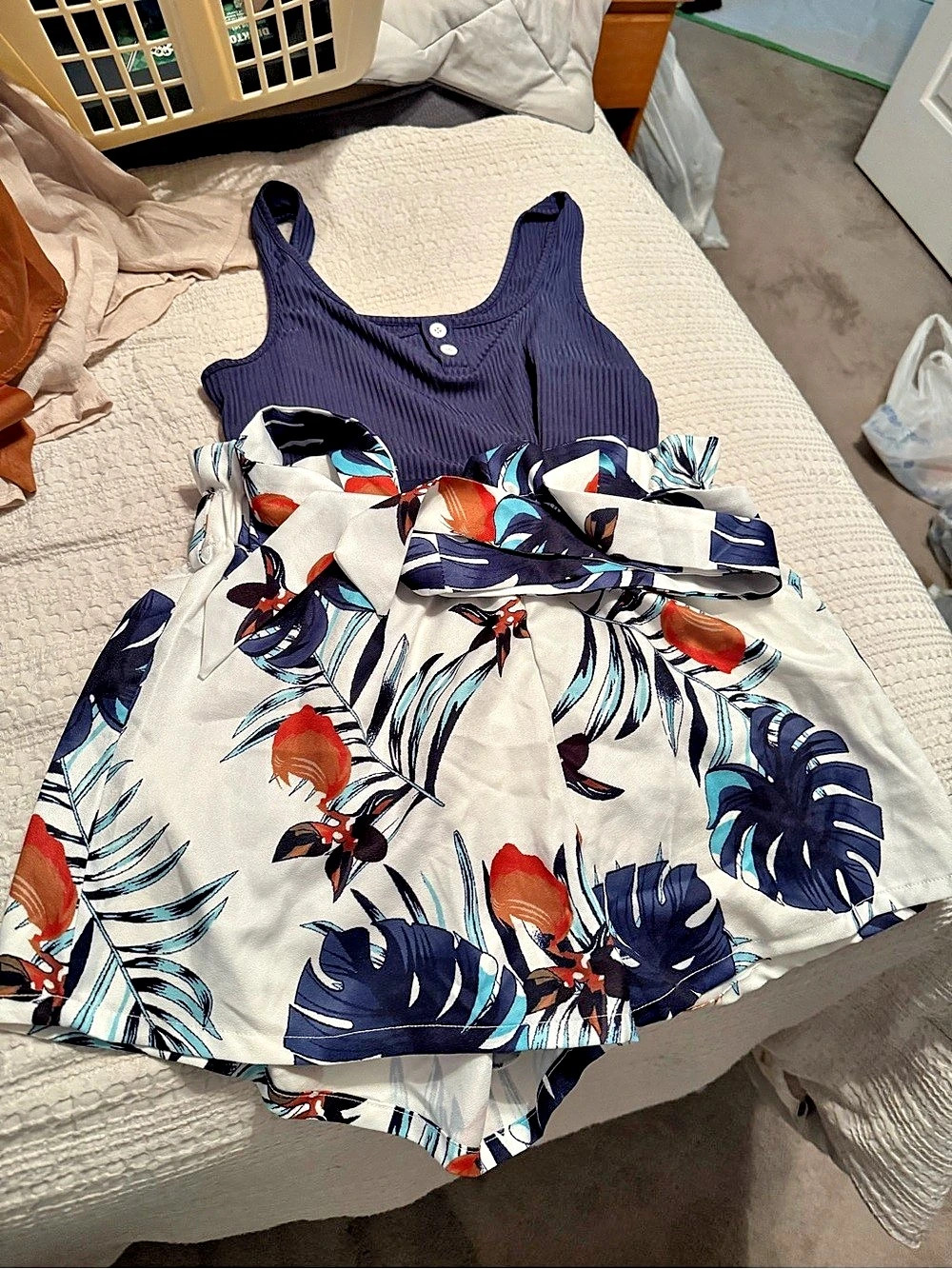 Floral Mini crop top and shorts combo in White & Blue Like New
